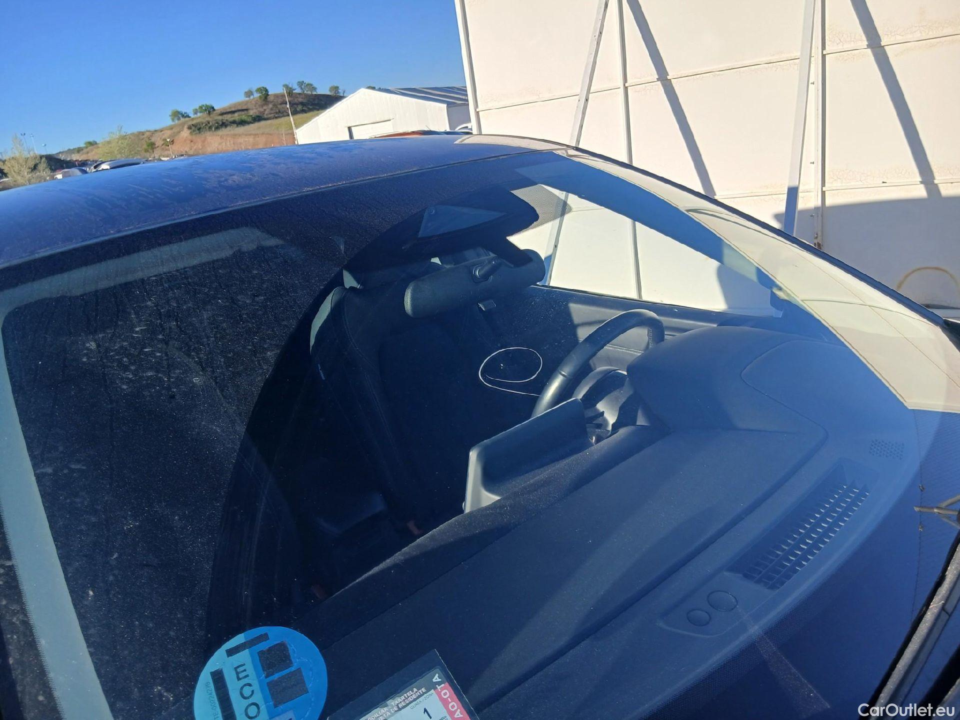  Nissan  Qashqai NISSAN  / 2021 / 5P / todoterreno DIG-T 116kW (158CV) mHEV Xtronic Acenta (AC) #3