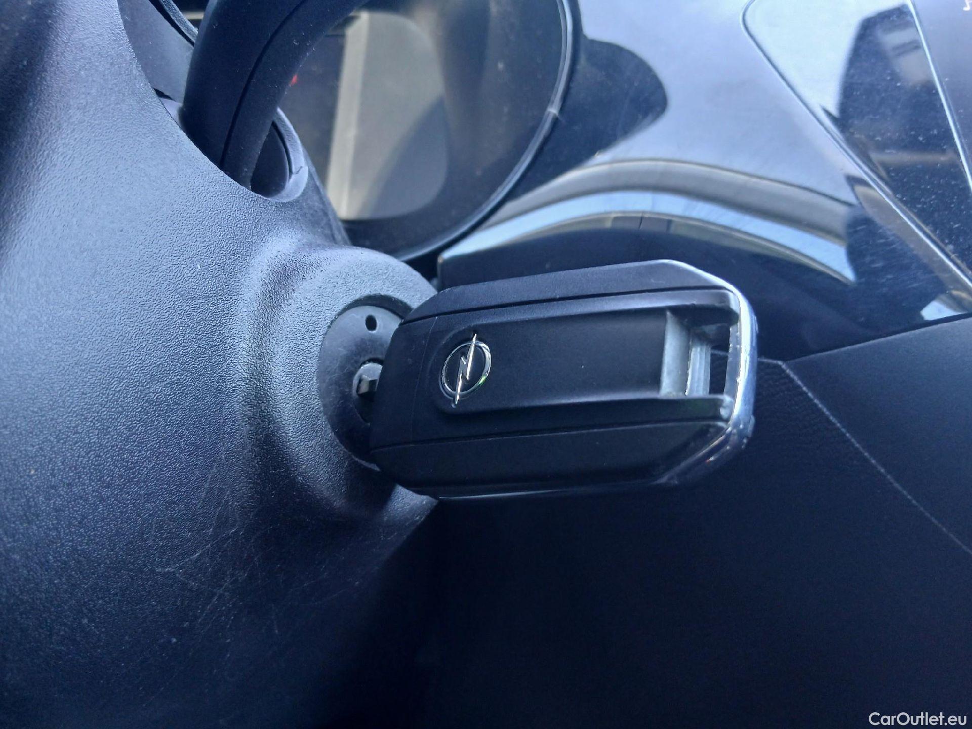  Opel  Corsa OPEL  1.2T XHL 74kW (100CV) Elegance #1