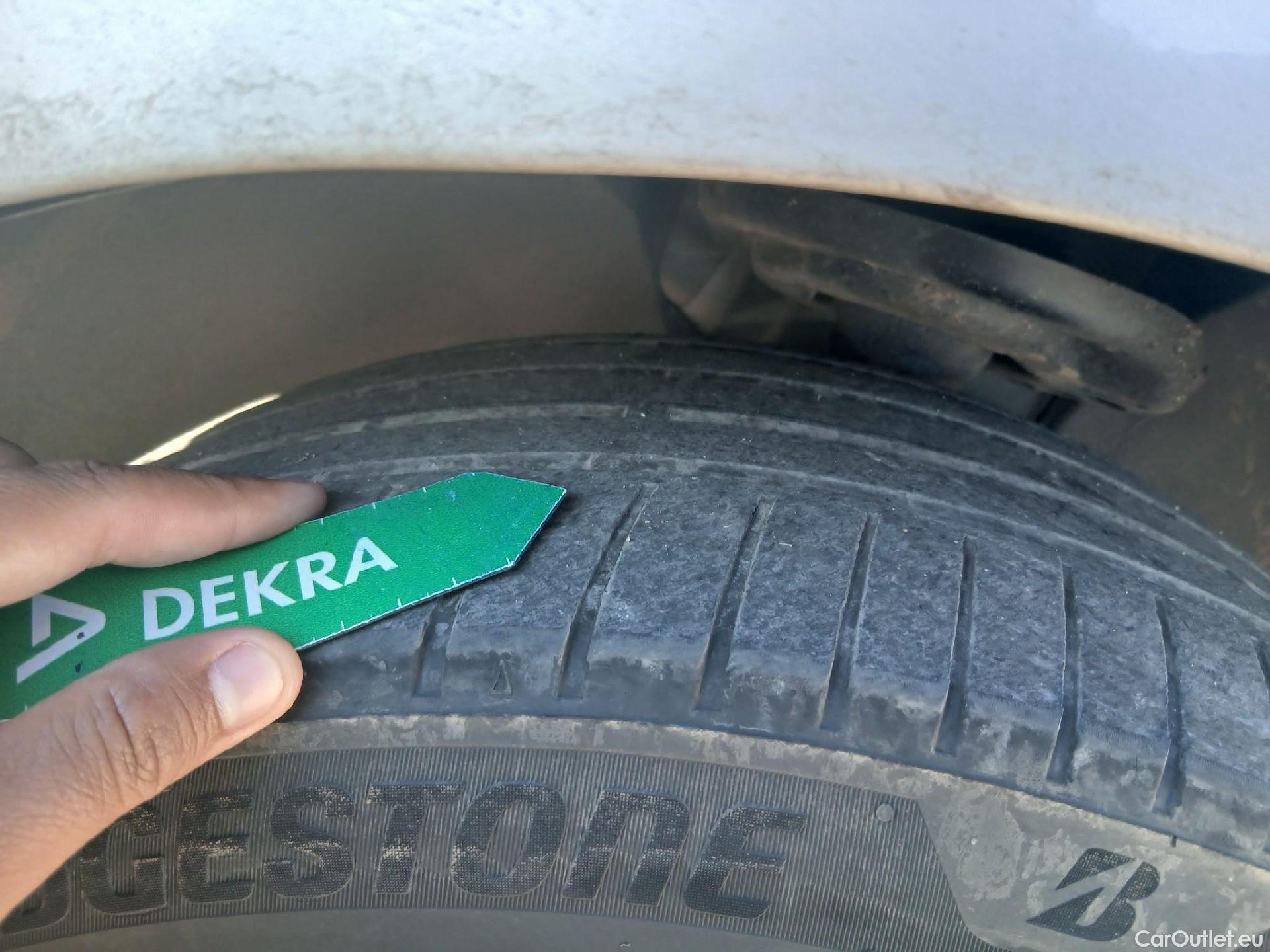  Opel  Insignia OPEL  / 2020 / 5P / familiar ST GS Line 1.5D DVH 90kW (122CV) MT6 #4