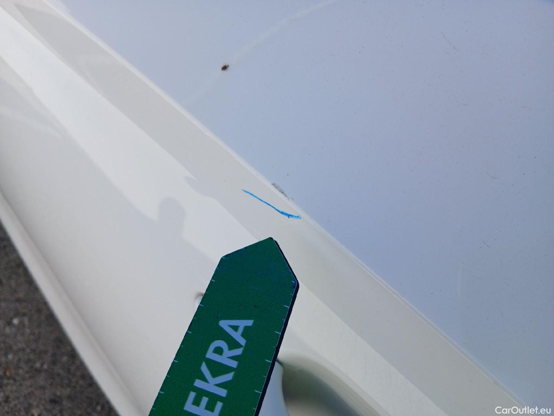  Opel  Corsa OPEL  1.2T XHL 74kW (100CV) Elegance #16