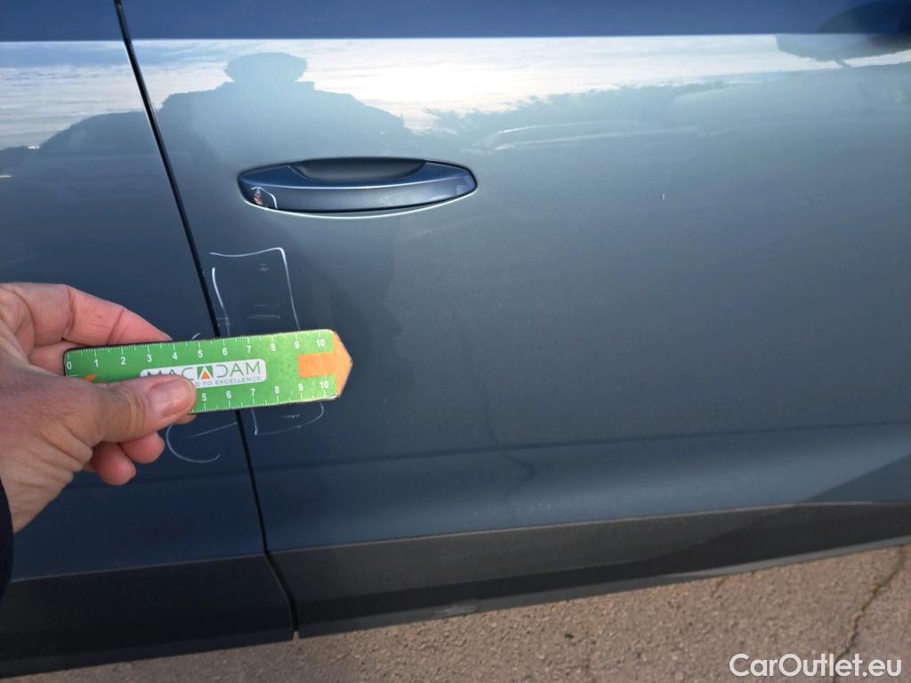  Peugeot  3008  Hybrid 136 Allure 1.2 135CV AT6 6E #32