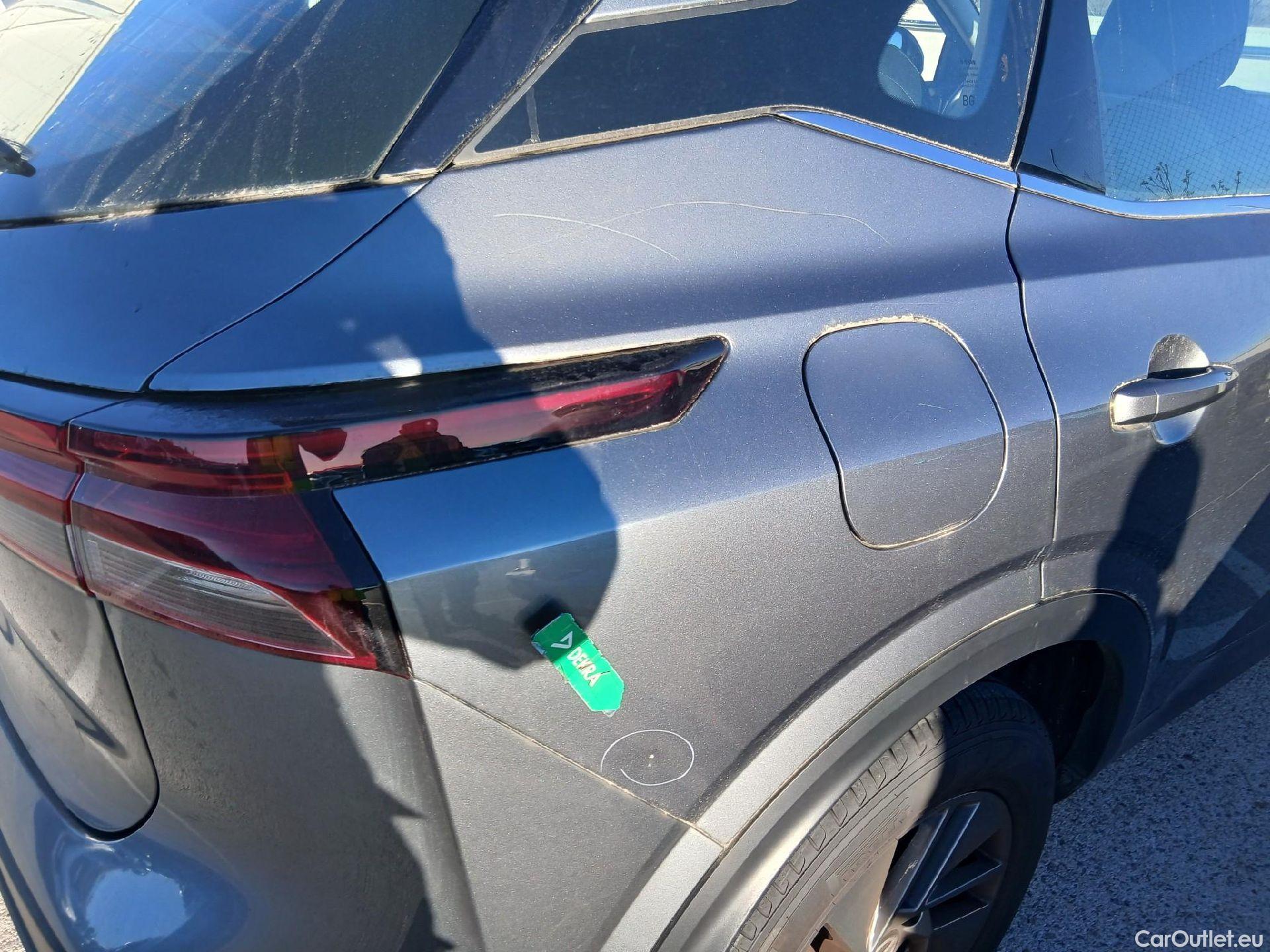  Nissan  Qashqai NISSAN  / 2021 / 5P / todoterreno DIG-T 116kW (158CV) mHEV Xtronic Acenta (AC) #25