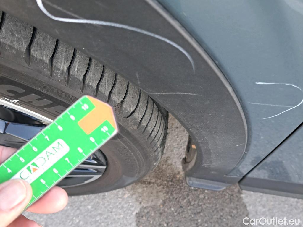  Peugeot  3008  Hybrid 136 Allure 1.2 135CV AT6 6E #46