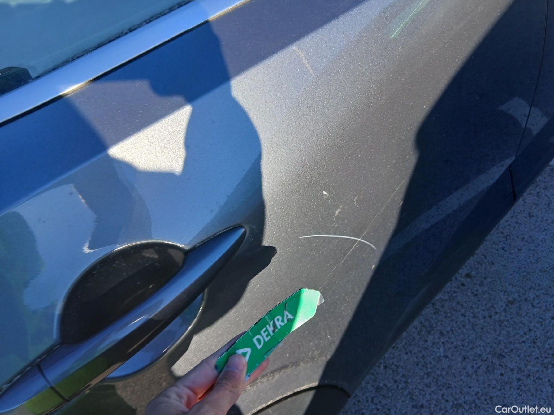  Nissan  Qashqai NISSAN  / 2021 / 5P / todoterreno DIG-T 116kW (158CV) mHEV Xtronic Acenta (AC) #29