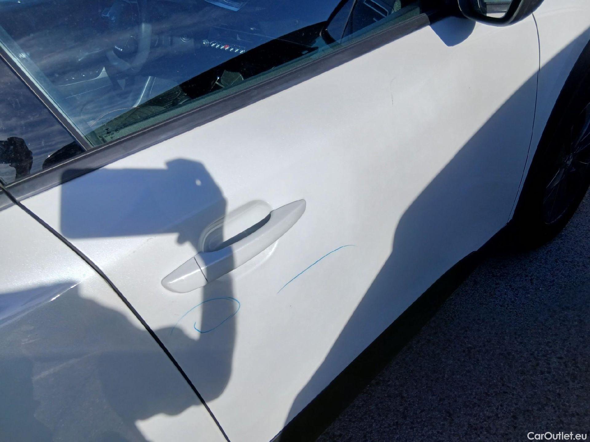  Peugeot  2008  Active Pack 1.2 PureTech 100CV MT6 E6d #26