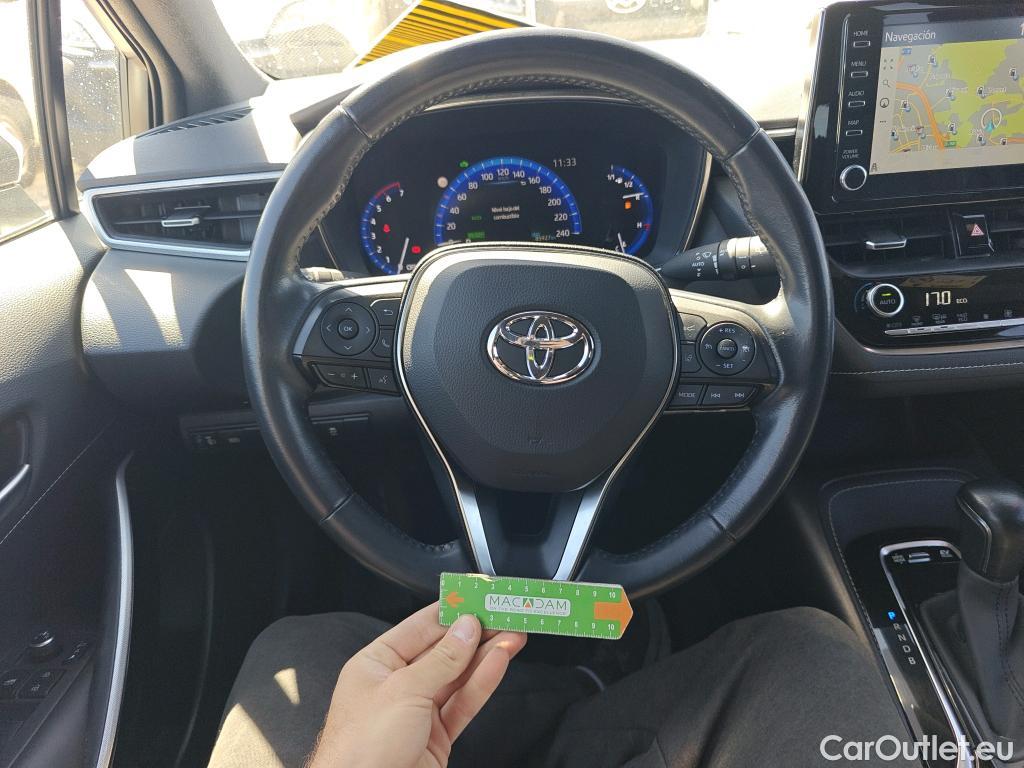  Toyota  Corolla TOYOTA  / 2019 / 5P / familiar 1.8 125H STYLE E-CVT TOURING SPORT #52