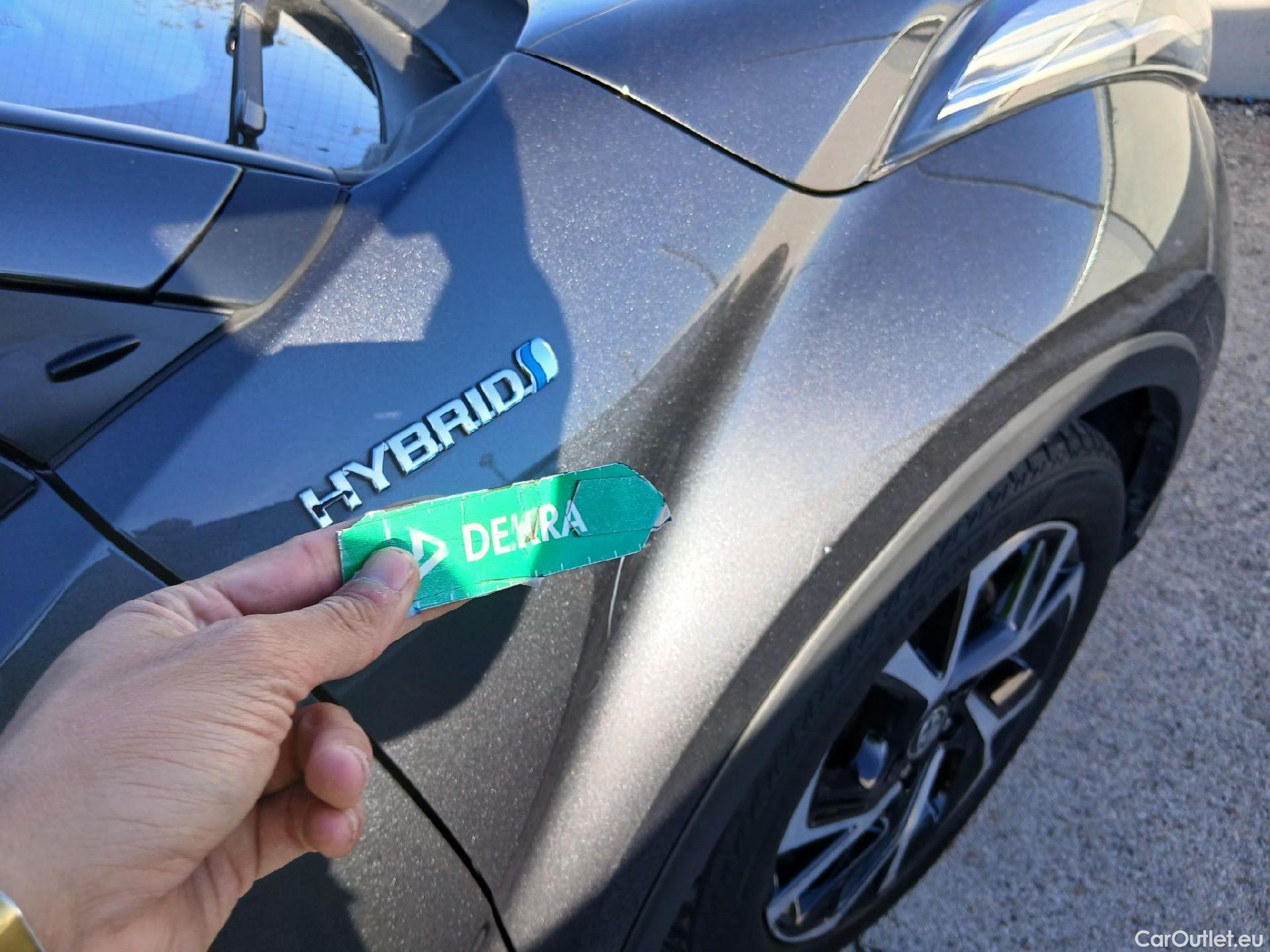  Toyota  C-HR TOYOTA  / 2019 / 5P / todoterreno 1.8 125H Advance #55