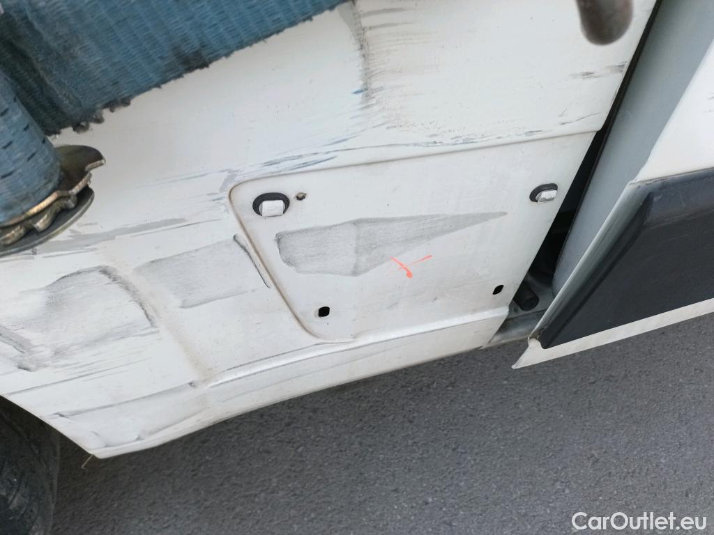  Citroen  Jumper CITROEN  / 2014 / 4P / furgón BlueHDi 103KW (140CV) Furgón 35L2H2 #PANELADO ISOTERMO# #37