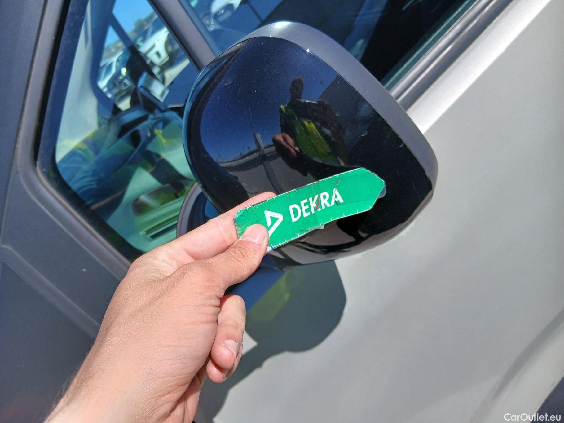  Citroen  Berlingo CITROEN  / 2018 / 5P / monovolumen compacto Talla XL BlueHDi 130 S&S EAT8 SHINE #9