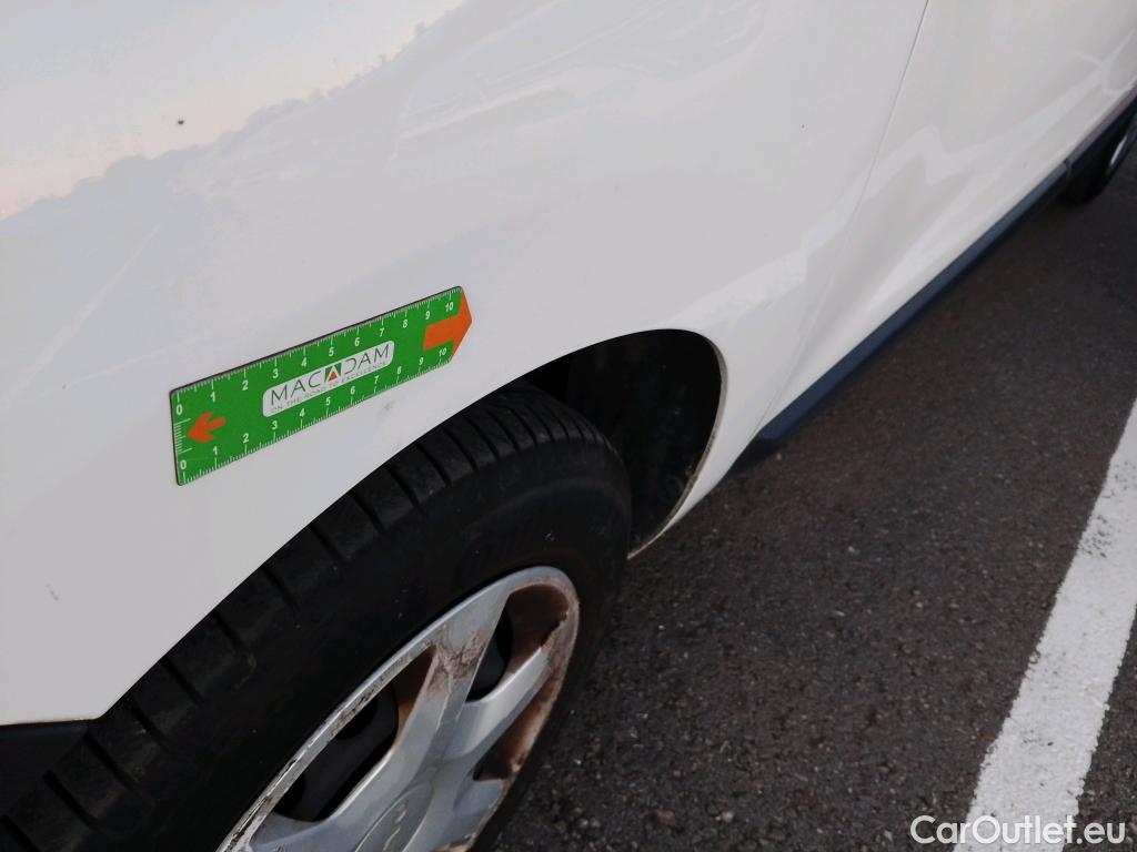  Dacia  Dokker DACIA  / 2013 / 4P / furgón derivado de turismo Van Essential 1.6 75kW (100CV) GLP #16