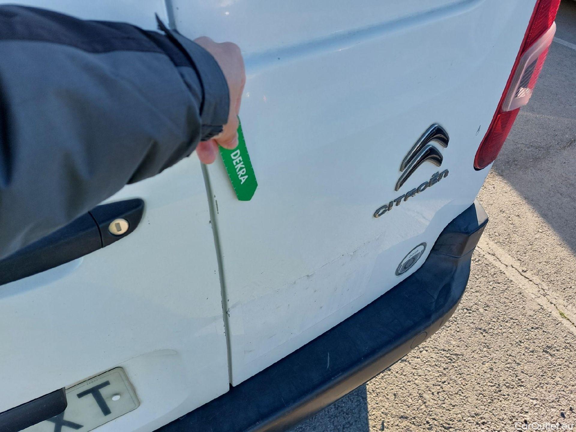  Citroen  Berlingo CITROEN  / 2018 / 3P / furgón derivado de turismo Talla M BlueHDi 73kW CONTROL #26