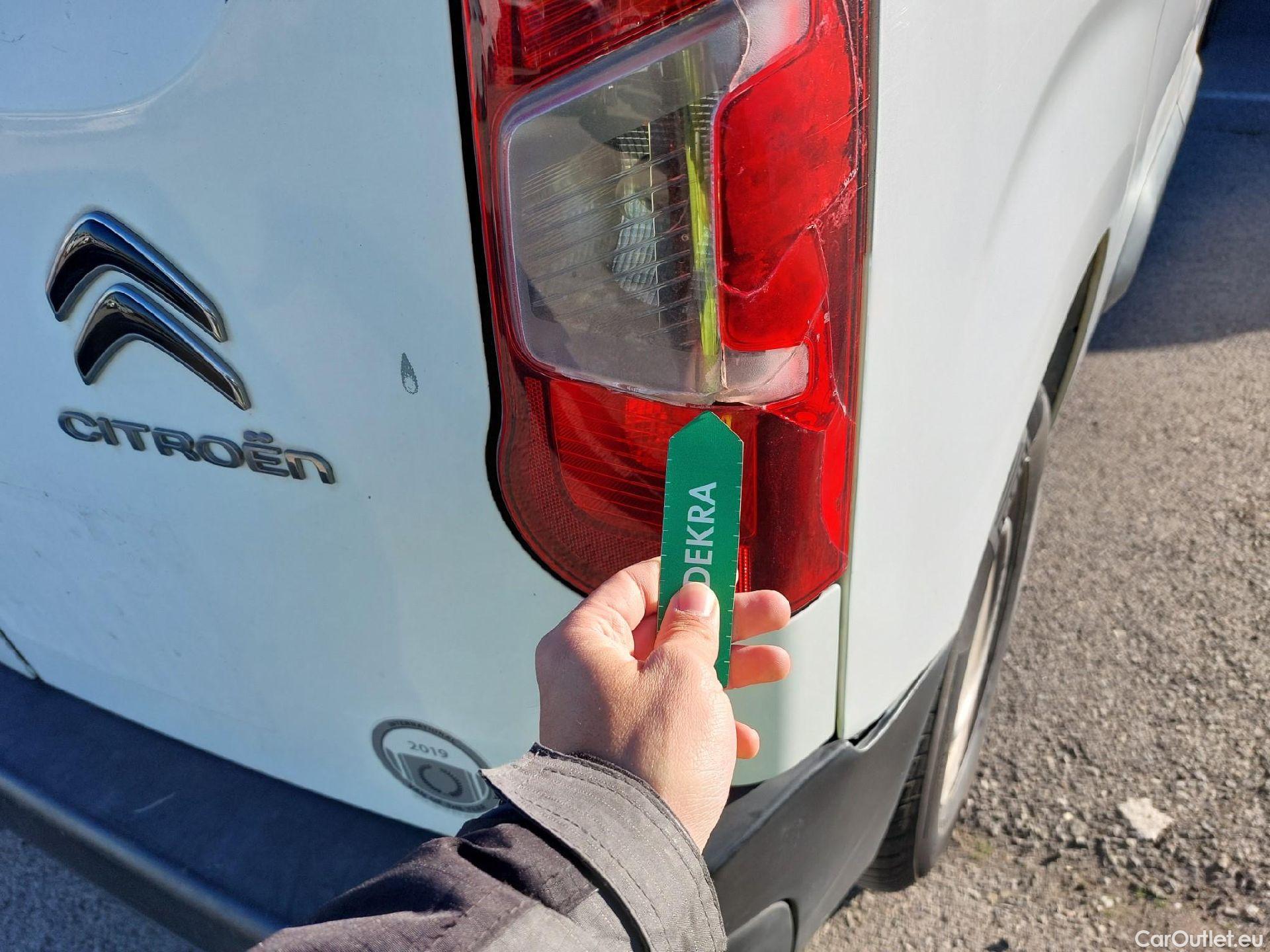  Citroen  Berlingo CITROEN  / 2018 / 3P / furgón derivado de turismo Talla M BlueHDi 73kW CONTROL #27