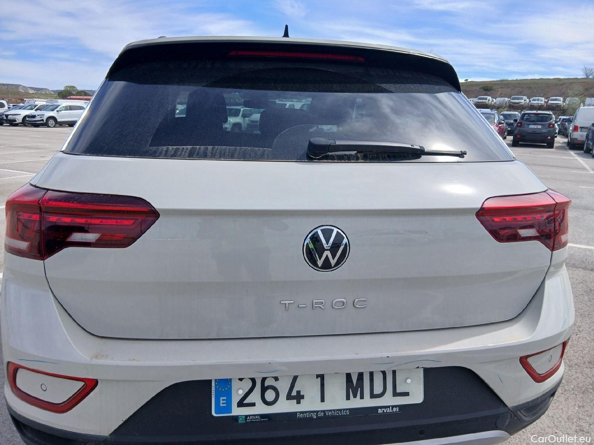  Volkswagen  T-ROC VOLKSWAGEN  / 2021 / 5P / todoterreno Life 1.5 TSI 110kW (150CV) DSG #23