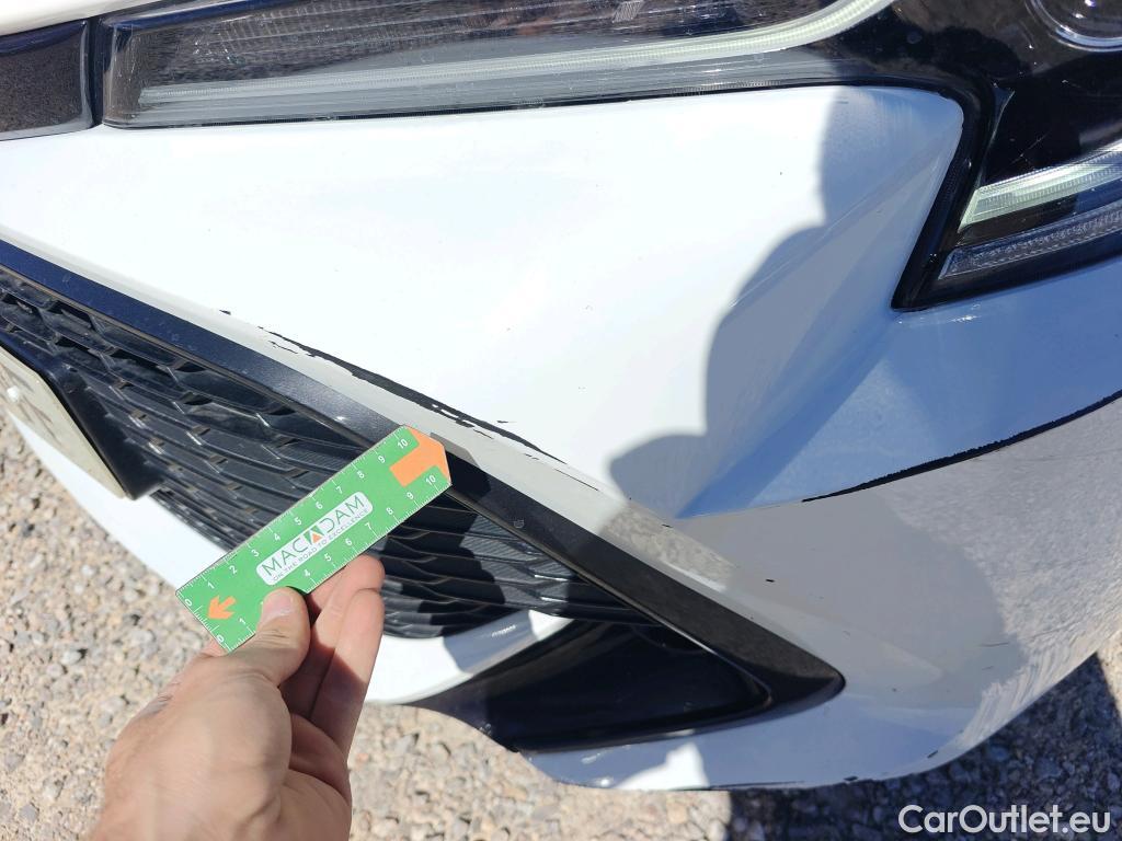  Toyota  Corolla TOYOTA  / 2019 / 5P / familiar 1.8 125H STYLE E-CVT TOURING SPORT #55