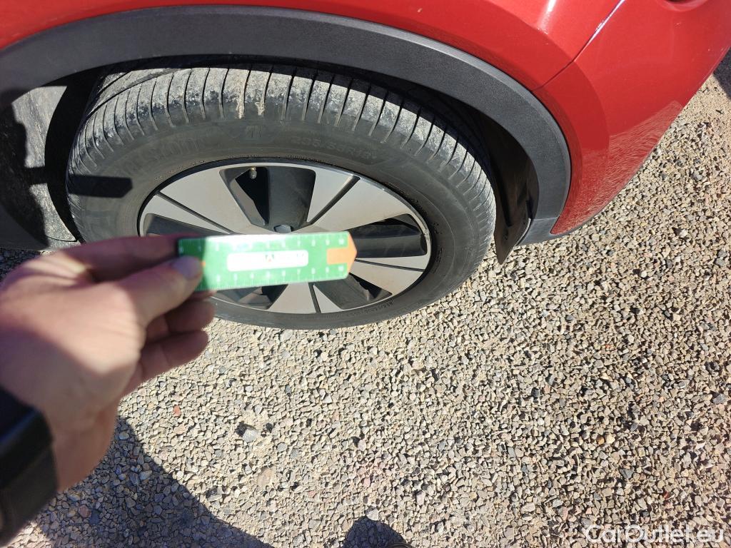  Volvo  XC 40 VOLVO XC40 / 2021 / 5P / todoterreno 1.5 T4 Recharge PHEV Core Auto #35