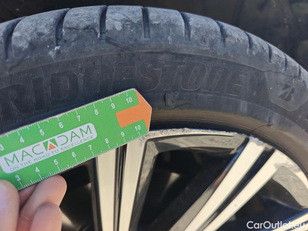  Toyota  Corolla TOYOTA  / 2019 / 5P / familiar 1.8 125H STYLE E-CVT TOURING SPORT #46