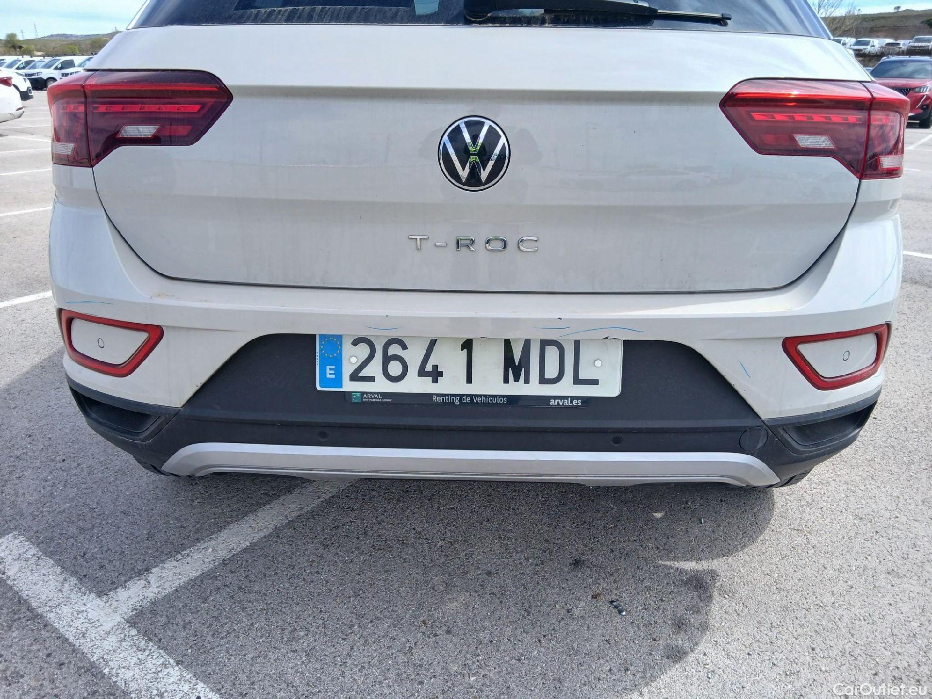  Volkswagen  T-ROC VOLKSWAGEN  / 2021 / 5P / todoterreno Life 1.5 TSI 110kW (150CV) DSG #19