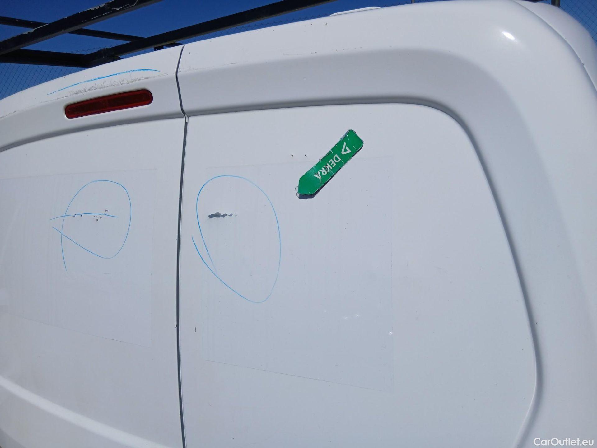  Citroen  Berlingo CITROEN  / 2018 / 3P / furgón derivado de turismo Talla M BlueHDi 73kW CONTROL #27