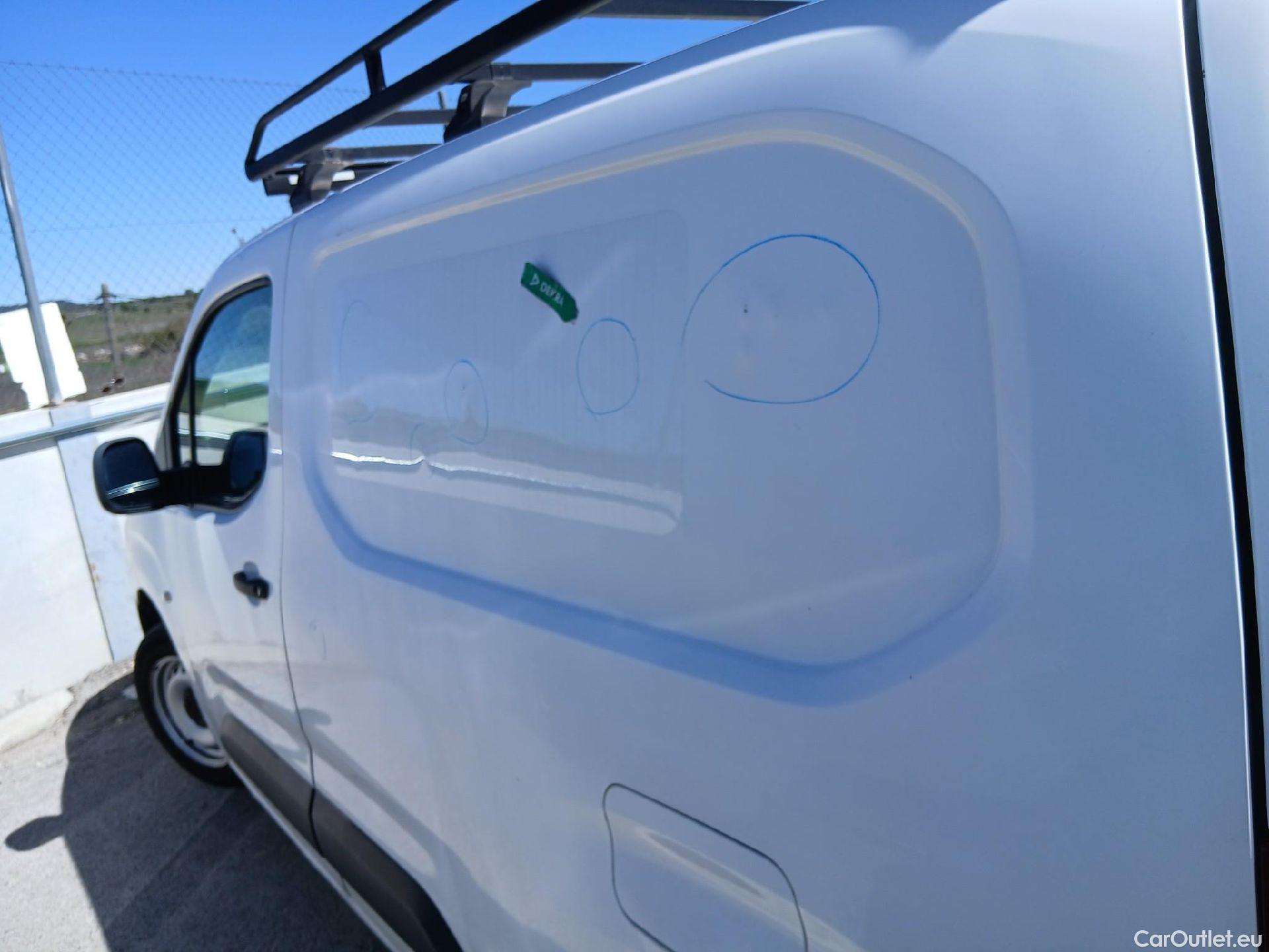  Citroen  Berlingo CITROEN  / 2018 / 3P / furgón derivado de turismo Talla M BlueHDi 73kW CONTROL #19