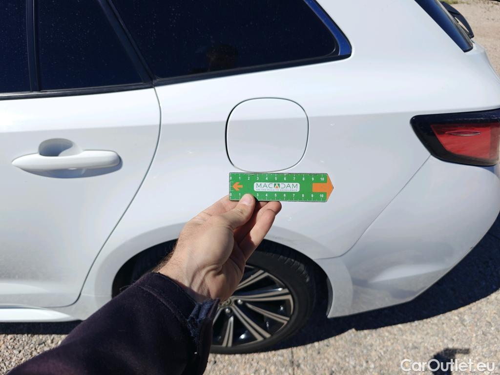  Toyota  Corolla TOYOTA  / 2019 / 5P / familiar 1.8 125H STYLE E-CVT TOURING SPORT #32