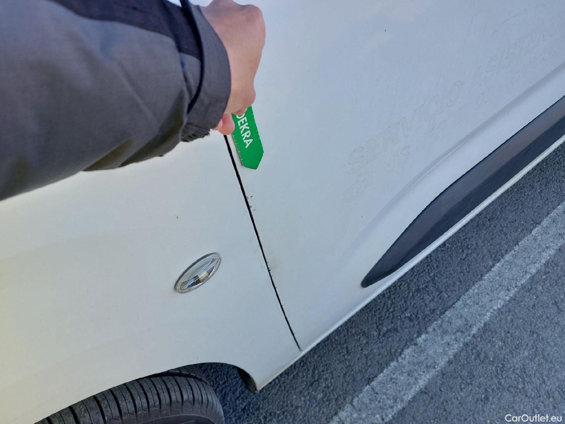  Citroen  Berlingo CITROEN  / 2018 / 3P / furgón derivado de turismo Talla M BlueHDi 73kW CONTROL #15