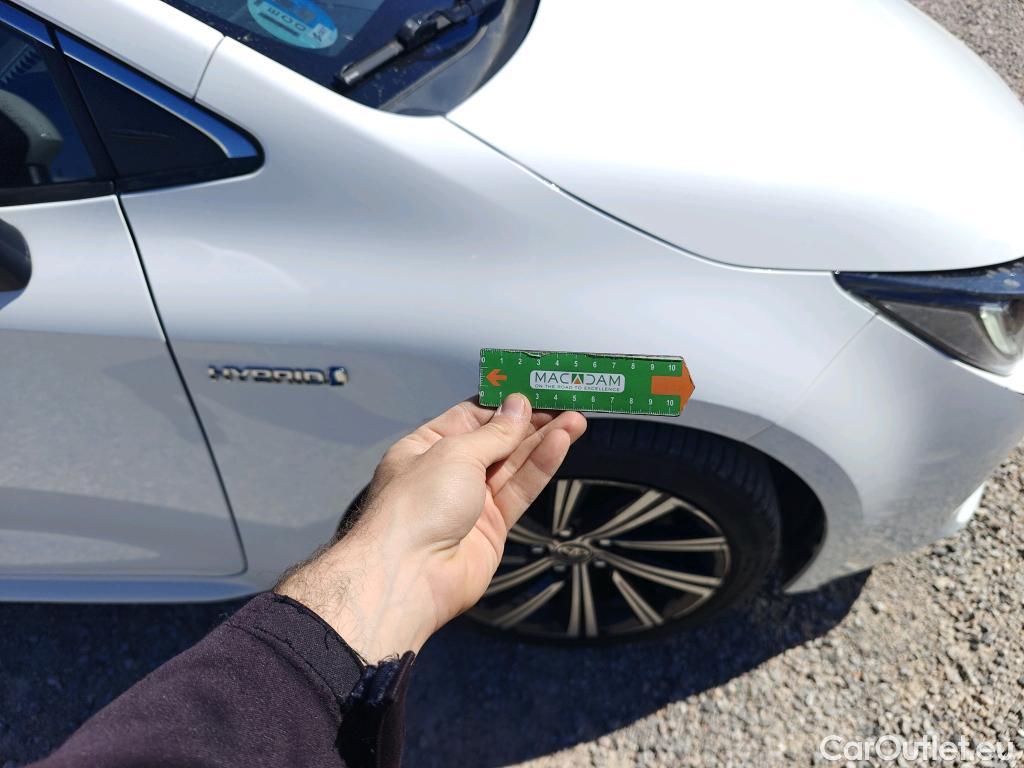  Toyota  Corolla TOYOTA  / 2019 / 5P / familiar 1.8 125H STYLE E-CVT TOURING SPORT #42