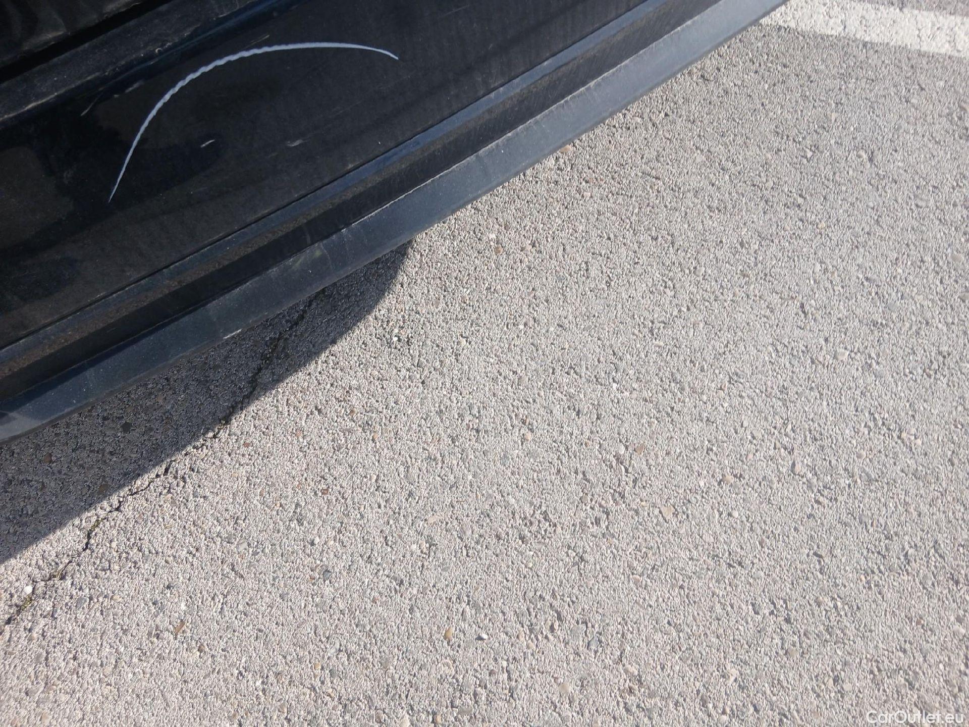  Toyota  Corolla TOYOTA  / 2019 / 5P / familiar 1.8 125H STYLE E-CVT TOURING SPORT #18