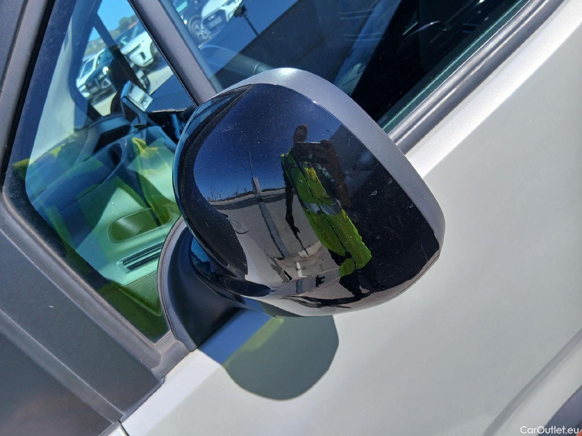  Citroen  Berlingo CITROEN  / 2018 / 5P / monovolumen compacto Talla XL BlueHDi 130 S&S EAT8 SHINE #8