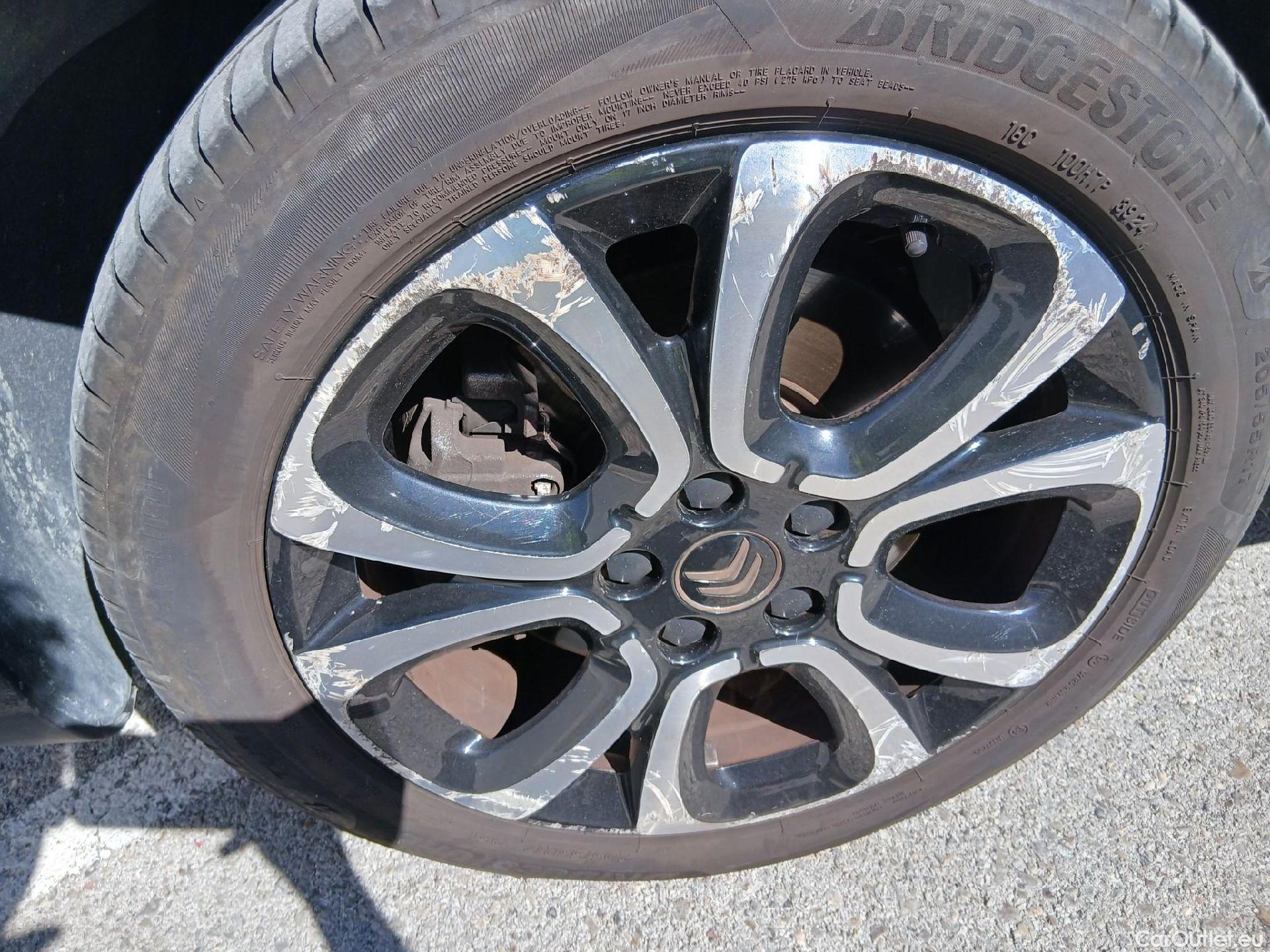  Citroen  Berlingo CITROEN  / 2018 / 5P / monovolumen compacto Talla XL BlueHDi 130 S&S EAT8 SHINE #6