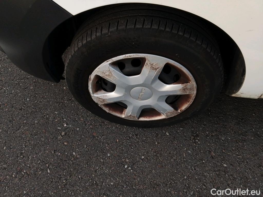  Dacia  Dokker DACIA  / 2013 / 4P / furgón derivado de turismo Van Essential 1.6 75kW (100CV) GLP #25