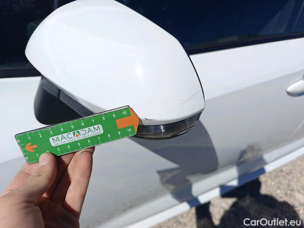  Toyota  Corolla TOYOTA  / 2019 / 5P / familiar 1.8 125H STYLE E-CVT TOURING SPORT #73