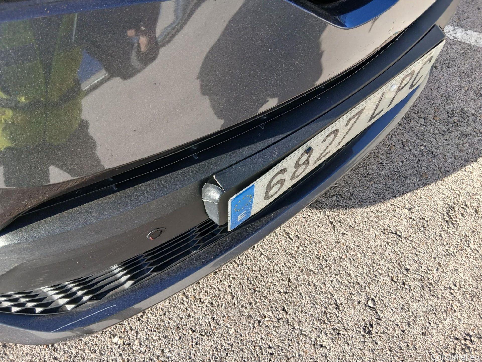  Toyota  C-HR TOYOTA  / 2019 / 5P / todoterreno 1.8 125H Advance #11