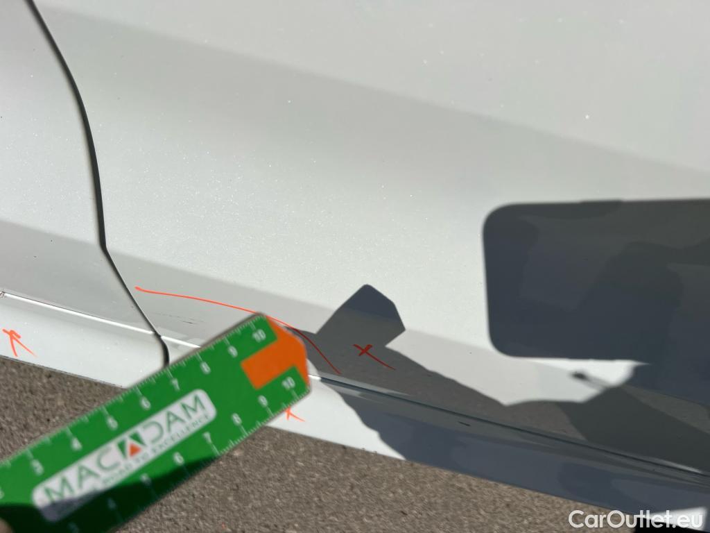  Volvo  XC60 VOLVO  / 2017 / 5P / todoterreno 2.0 T6 AWD Recharge R-Design Auto #7