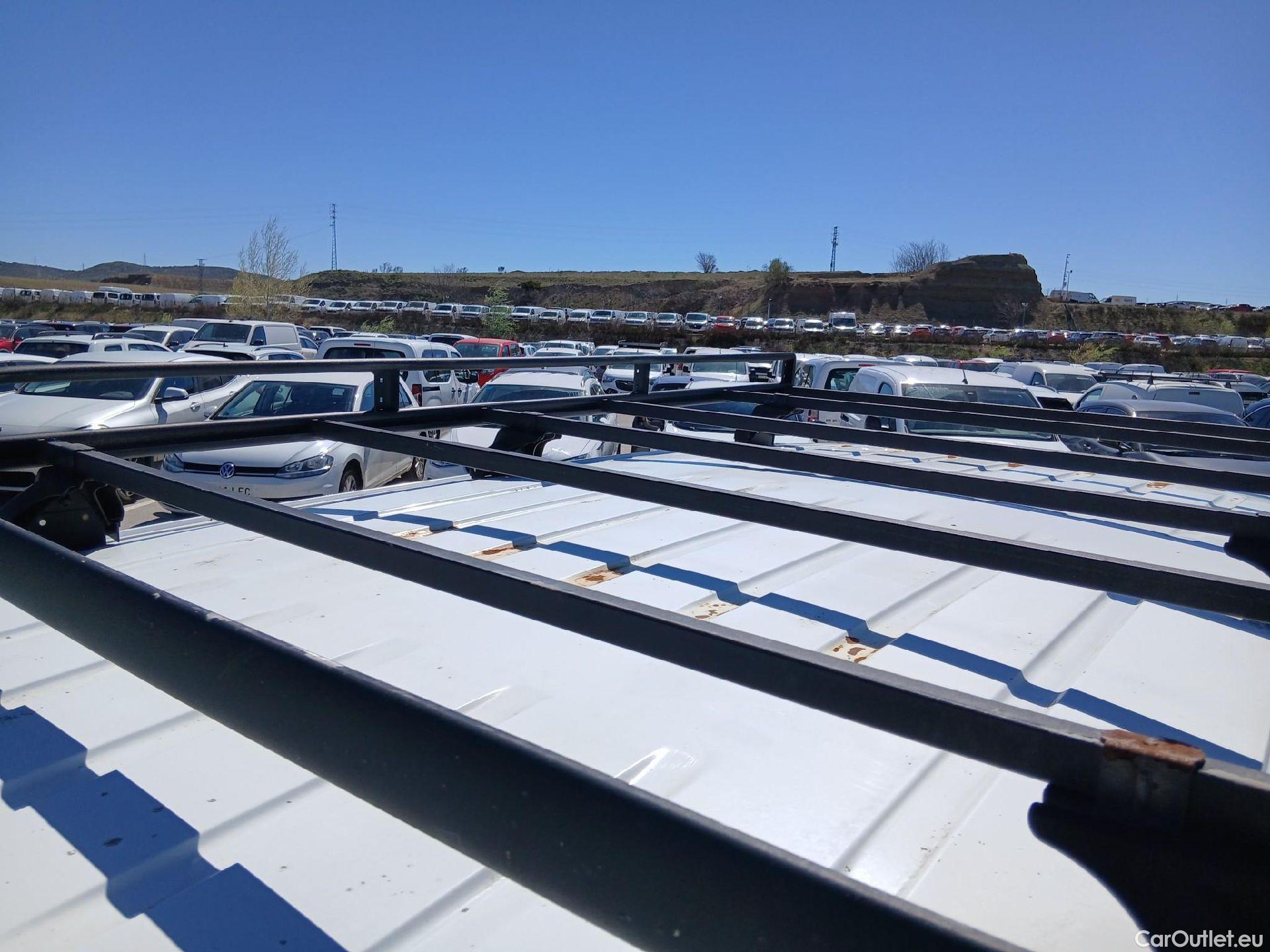  Citroen  Berlingo CITROEN  / 2018 / 3P / furgón derivado de turismo Talla M BlueHDi 73kW CONTROL #16