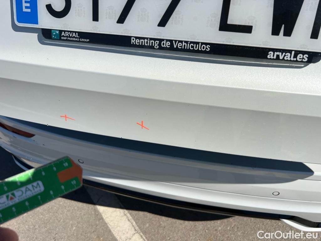  Volvo  XC60 VOLVO  / 2017 / 5P / todoterreno 2.0 T6 AWD Recharge R-Design Auto #2