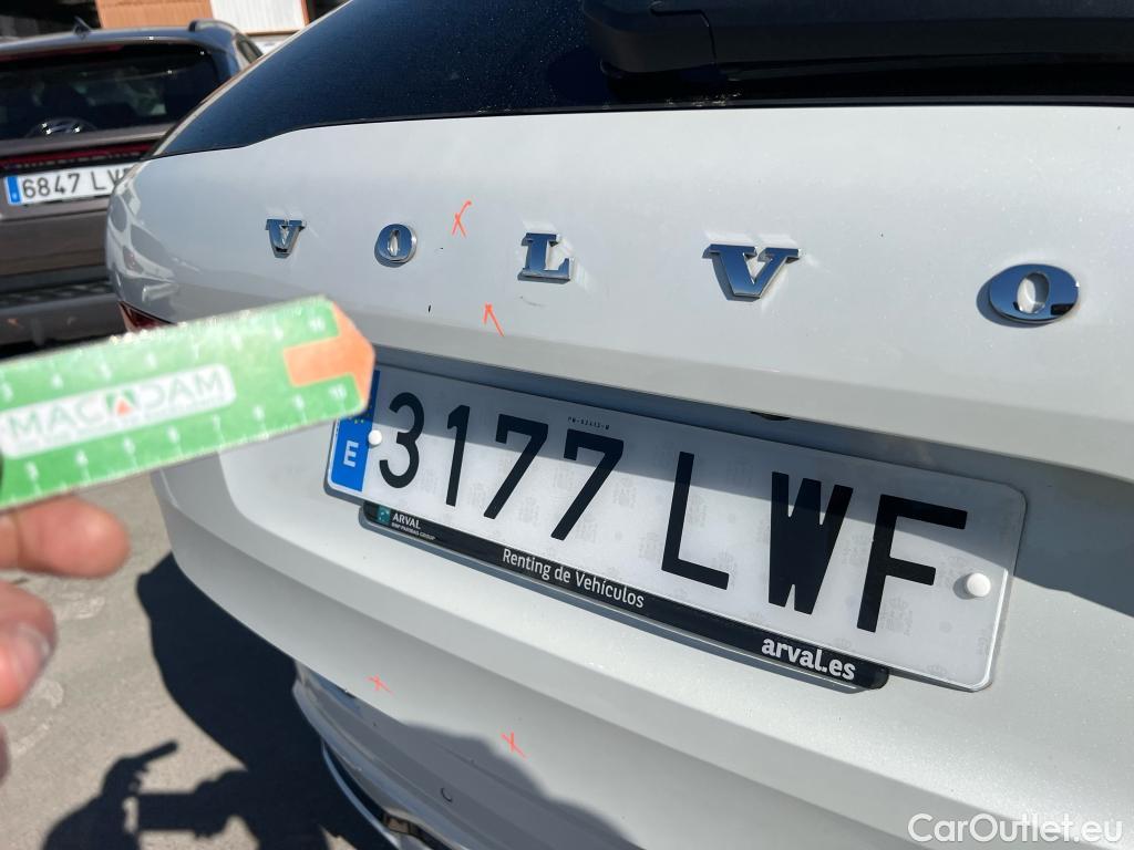  Volvo  XC60 VOLVO  / 2017 / 5P / todoterreno 2.0 T6 AWD Recharge R-Design Auto #1