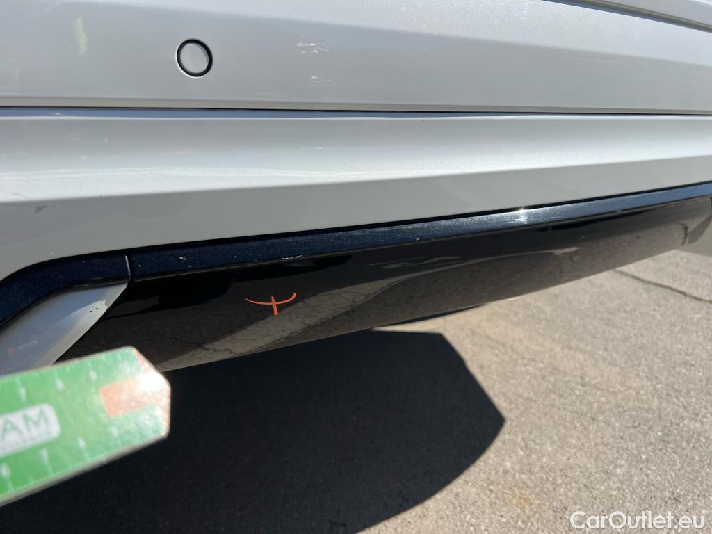  Volvo  XC60 VOLVO  / 2017 / 5P / todoterreno 2.0 T6 AWD Recharge R-Design Auto #10