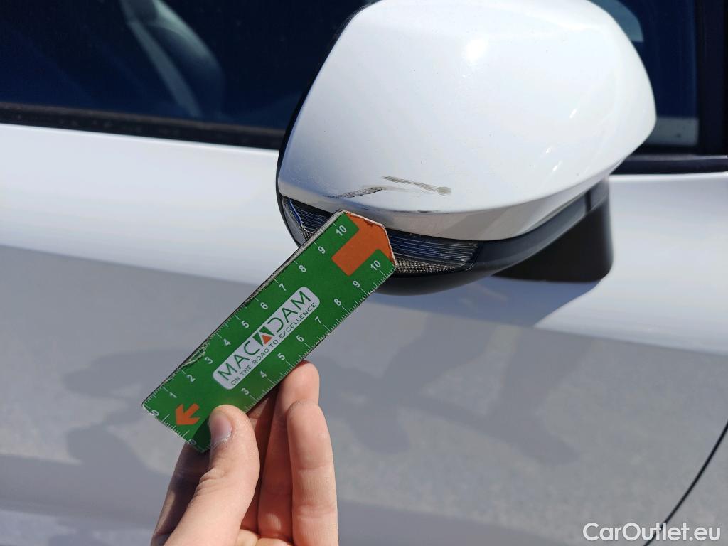  Toyota  Corolla TOYOTA  / 2019 / 5P / familiar 1.8 125H STYLE E-CVT TOURING SPORT #77