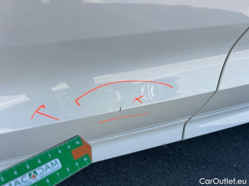  Volvo  XC60 VOLVO  / 2017 / 5P / todoterreno 2.0 T6 AWD Recharge R-Design Auto #4