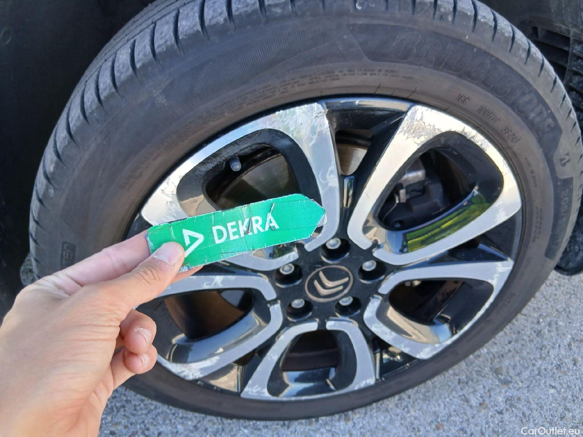  Citroen  Berlingo CITROEN  / 2018 / 5P / monovolumen compacto Talla XL BlueHDi 130 S&S EAT8 SHINE #32