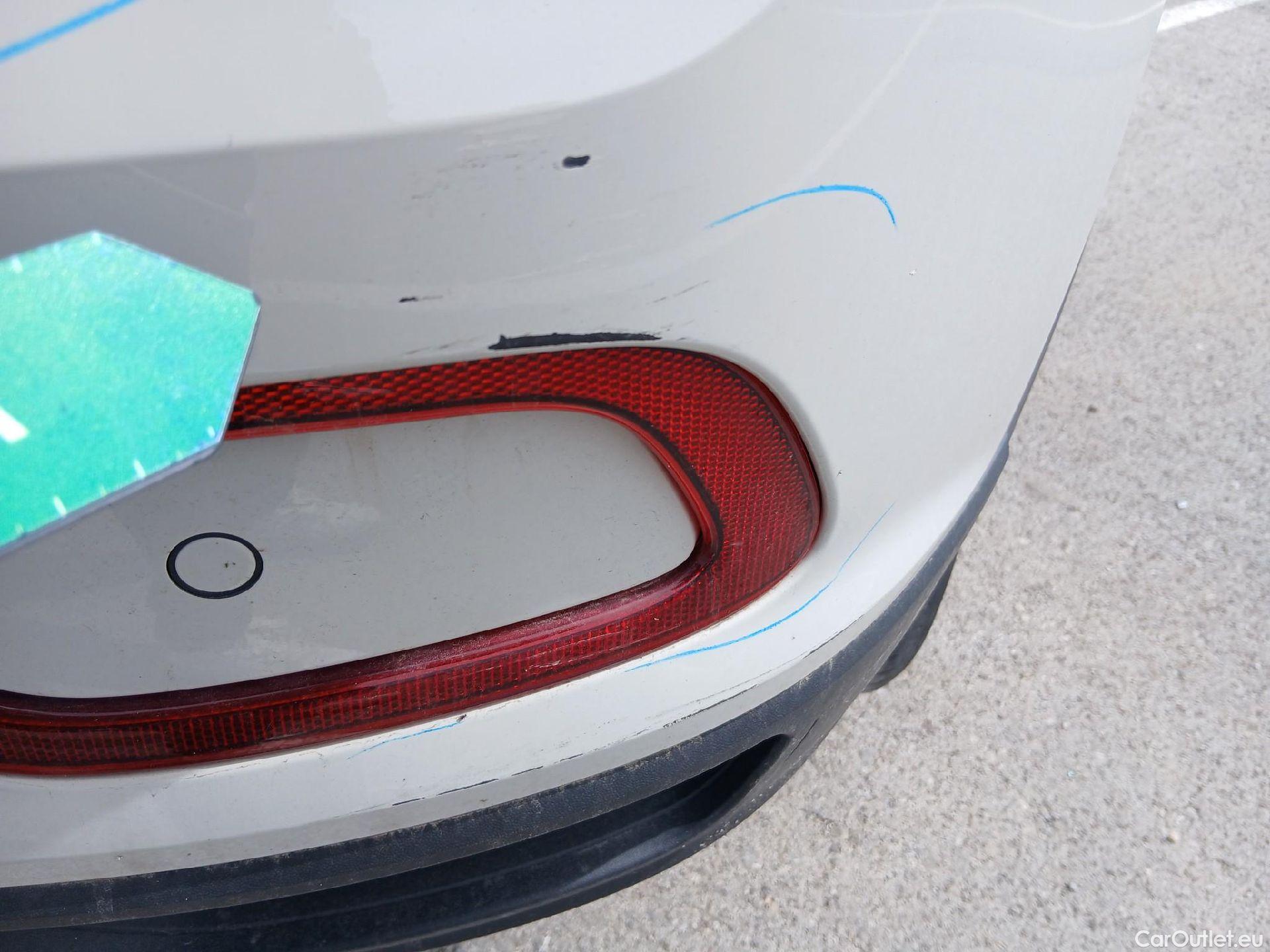  Volkswagen  T-ROC VOLKSWAGEN  / 2021 / 5P / todoterreno Life 1.5 TSI 110kW (150CV) DSG #20