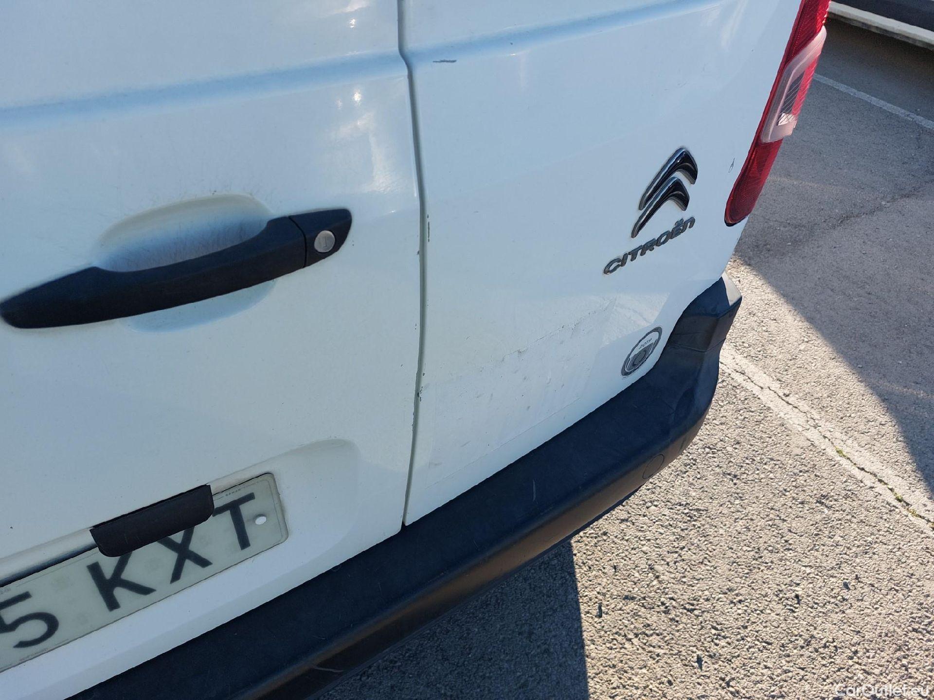  Citroen  Berlingo CITROEN  / 2018 / 3P / furgón derivado de turismo Talla M BlueHDi 73kW CONTROL #25