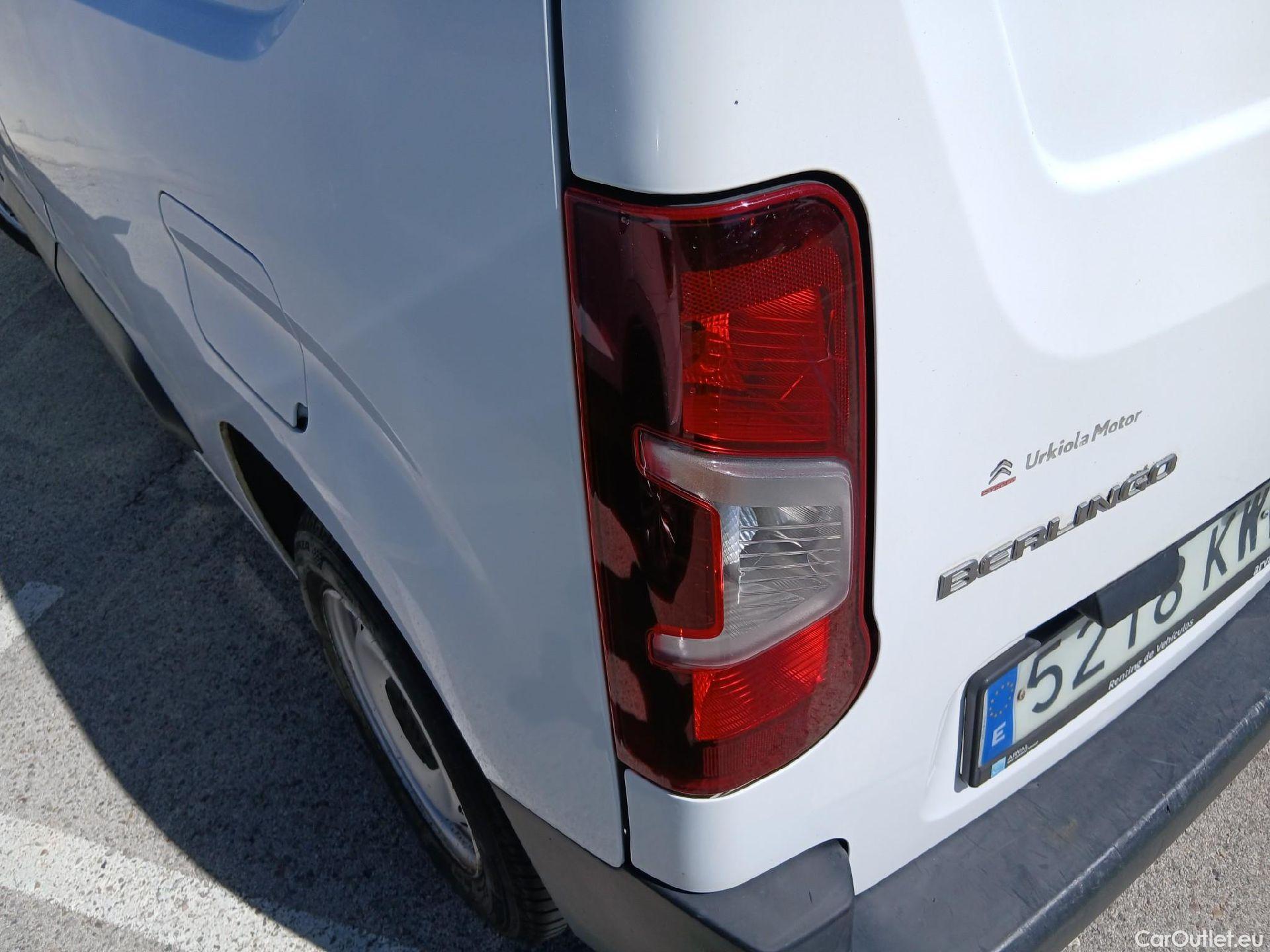  Citroen  Berlingo CITROEN  / 2018 / 3P / furgón derivado de turismo Talla M BlueHDi 73kW CONTROL #21