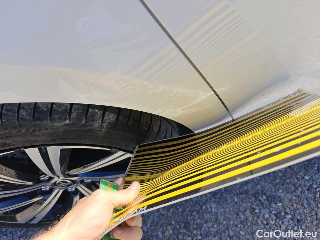  Toyota  Corolla TOYOTA  / 2019 / 5P / familiar 1.8 125H STYLE E-CVT TOURING SPORT #36