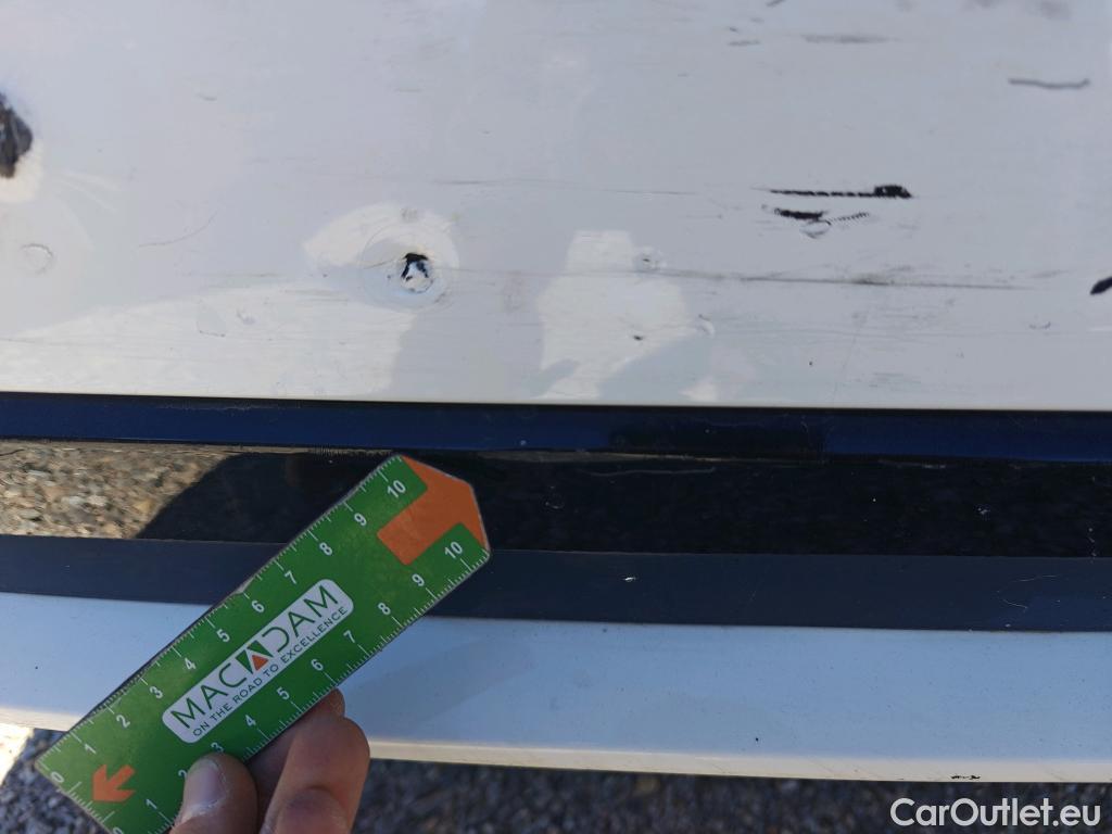  Toyota  Corolla TOYOTA  / 2019 / 5P / familiar 1.8 125H STYLE E-CVT TOURING SPORT #64