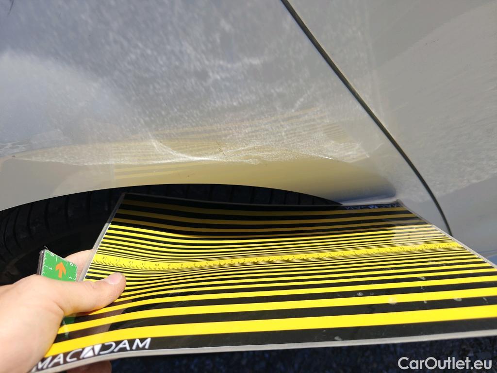  Toyota  Corolla TOYOTA  / 2019 / 5P / familiar 1.8 125H STYLE E-CVT TOURING SPORT #37