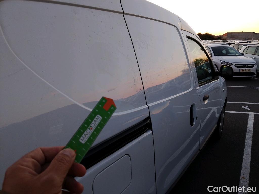  Dacia  Dokker DACIA  / 2013 / 4P / furgón derivado de turismo Van Essential 1.6 75kW (100CV) GLP #10