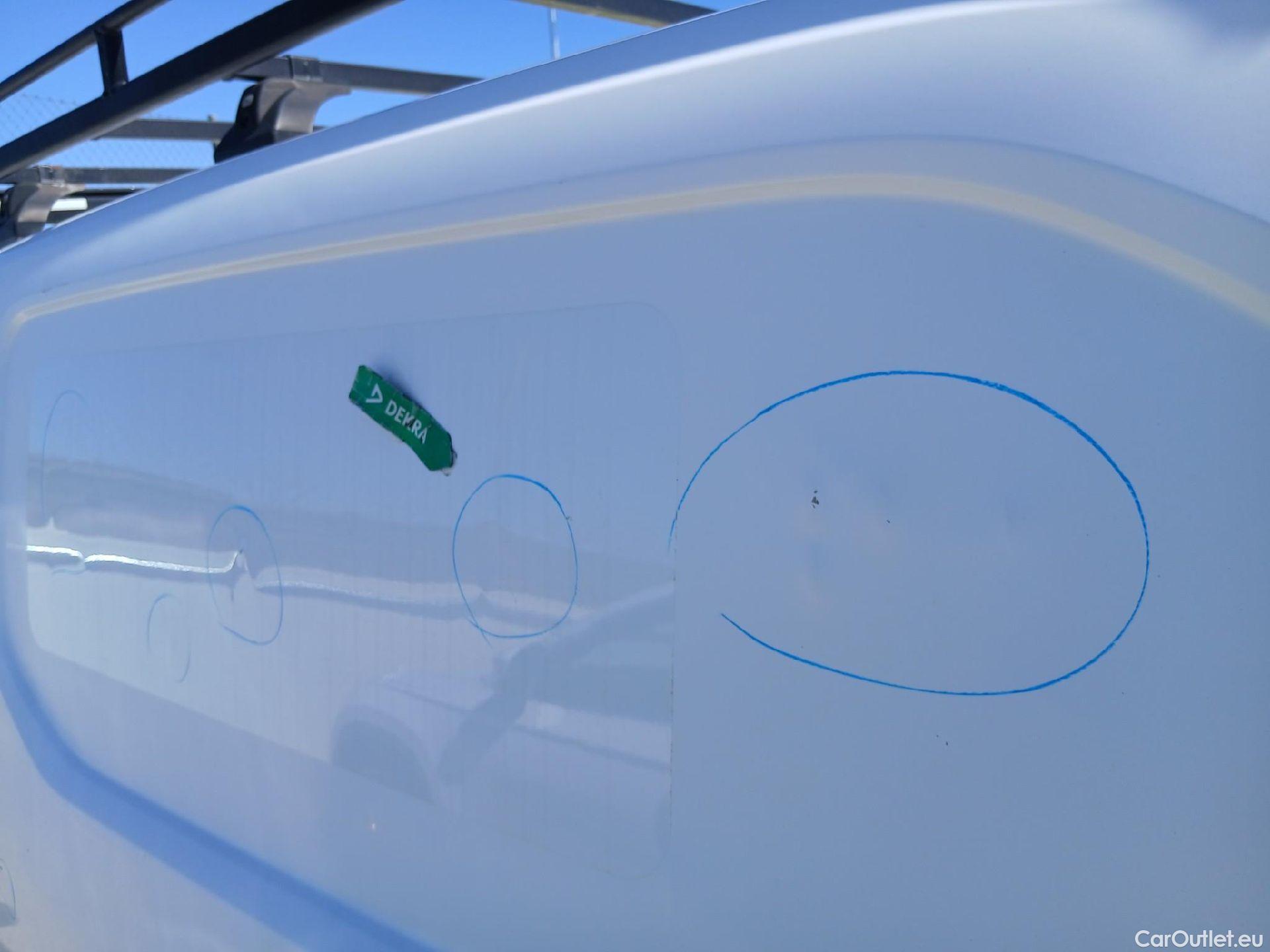  Citroen  Berlingo CITROEN  / 2018 / 3P / furgón derivado de turismo Talla M BlueHDi 73kW CONTROL #18