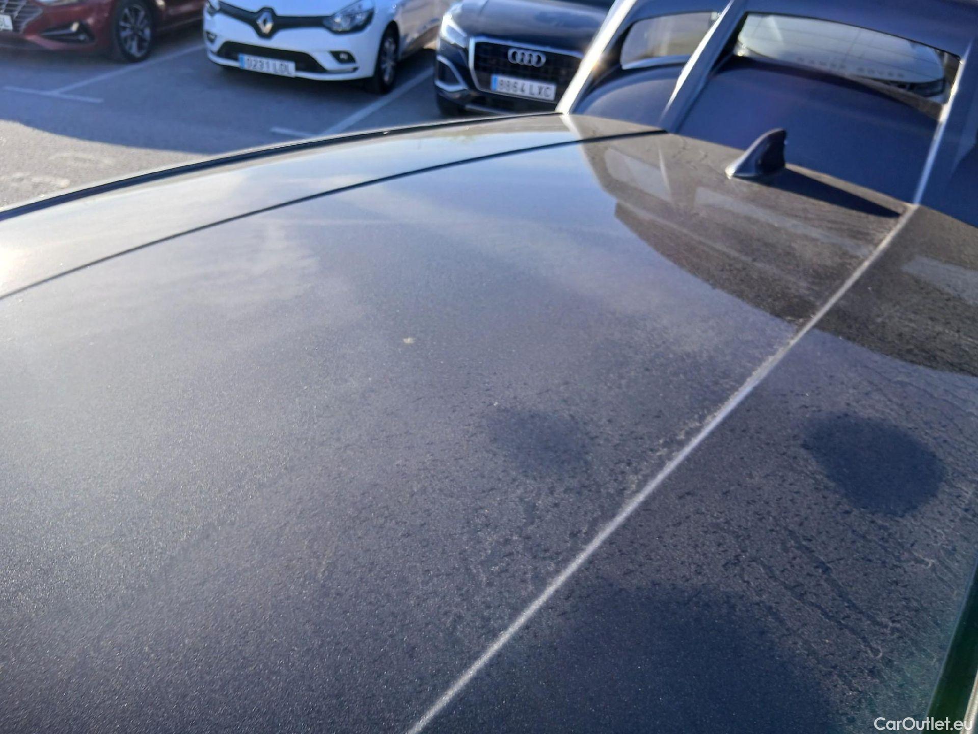  Toyota  C-HR TOYOTA  / 2019 / 5P / todoterreno 1.8 125H Advance #24