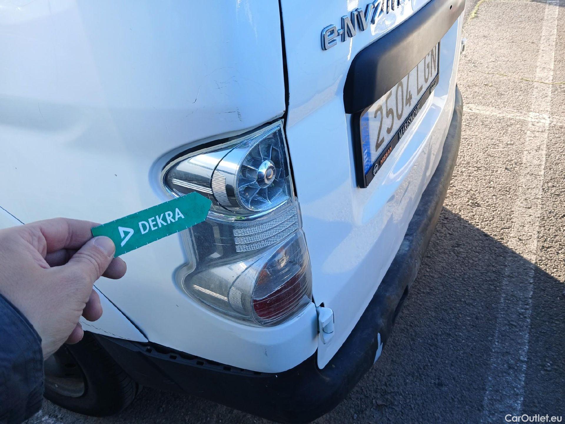  Nissan  NV200 NISSAN e- / 2009 / 4P / furgón Furgón 4p 40 kWh PROFESIONAL #28